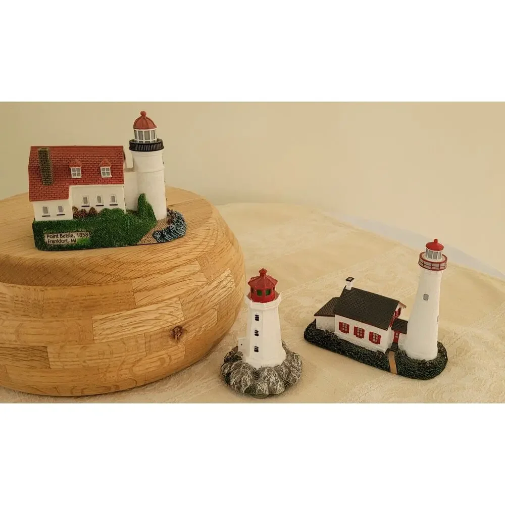 LEFTON Lighthouses/3 -Point Betsie MI-Sturgeon Point MI-Peggys Cove Nova Scotia